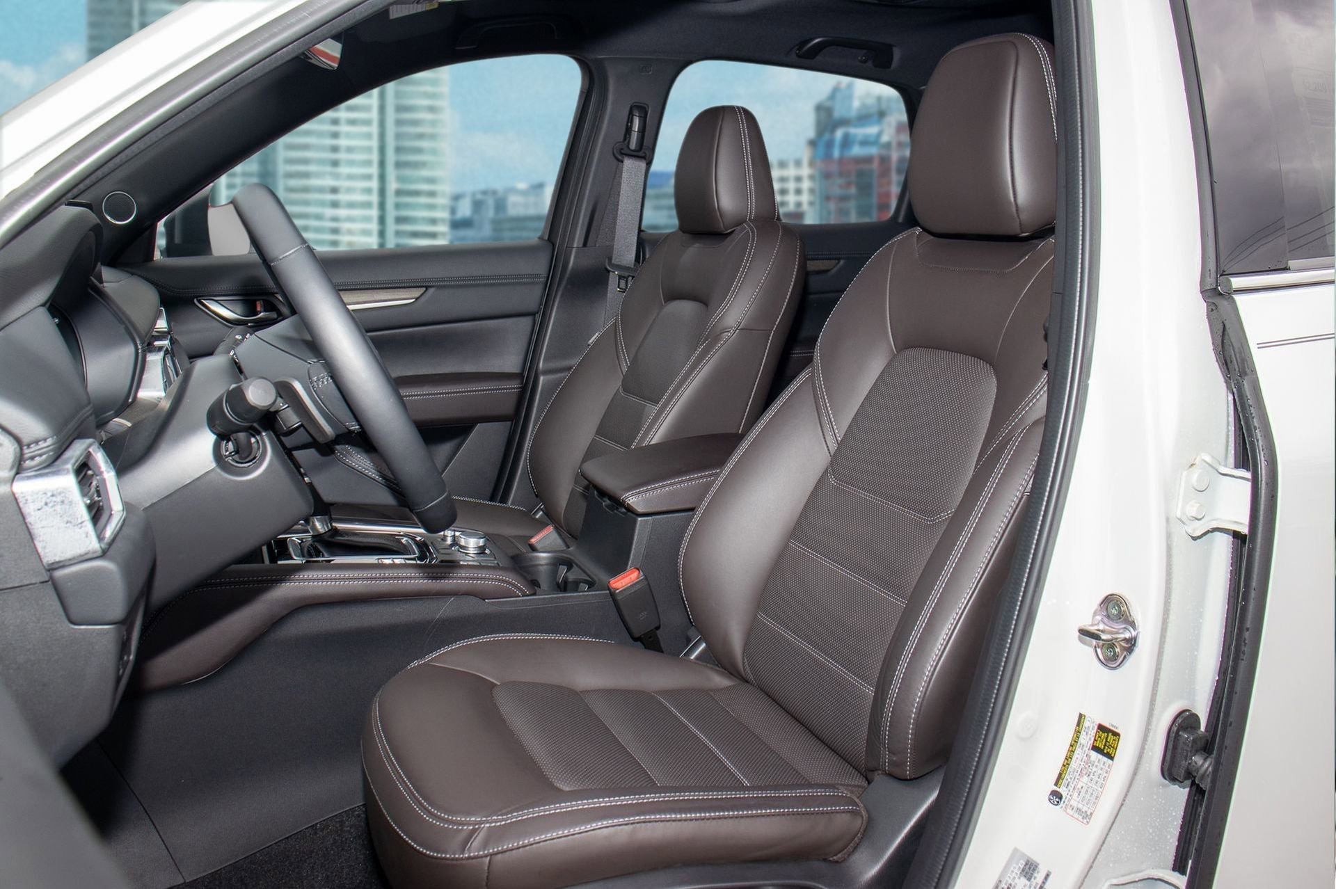 Used 2025 MAZDA CX-5 Signature image 6