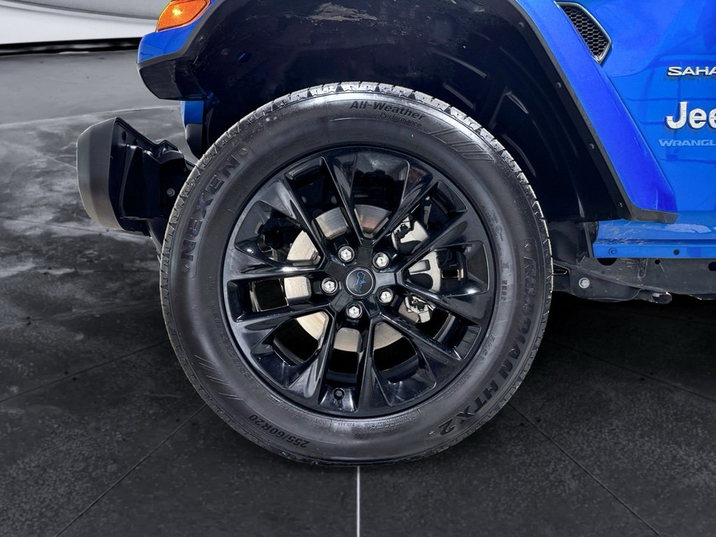Used 2024 Jeep Wrangler Sahara image 34