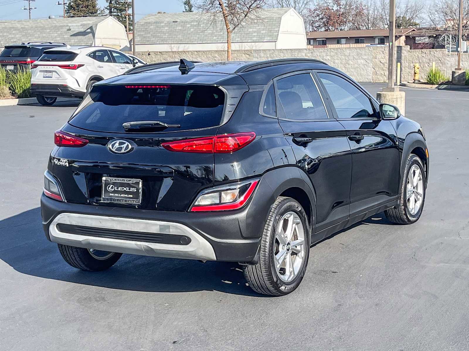 Used 2022 Hyundai Kona SEL image 4