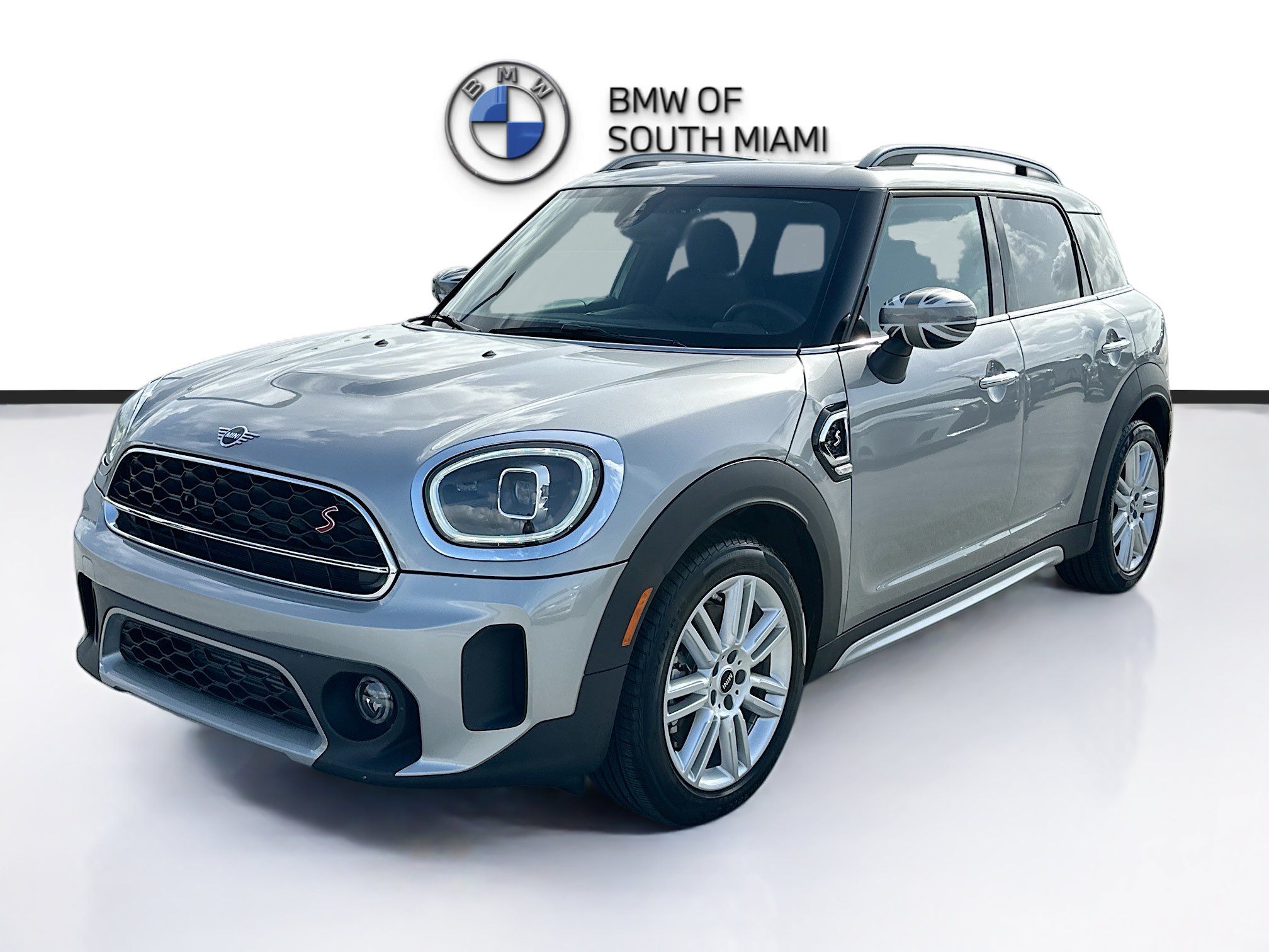 Used 2023 MINI Cooper Countryman S FWD image 3