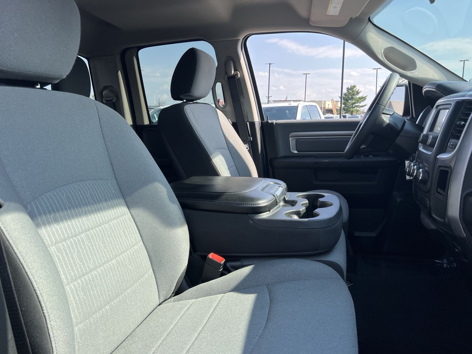 Used 2024 RAM 1500 Classic SLT AWD/4WD image 25