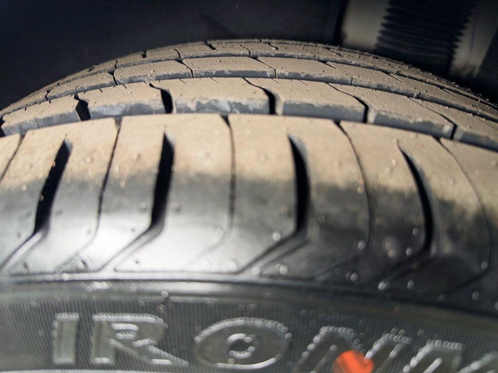 Used 2019 Tesla Model 3 Long Range image 35