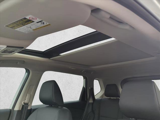 New 2026 Nissan Rogue SV image 23