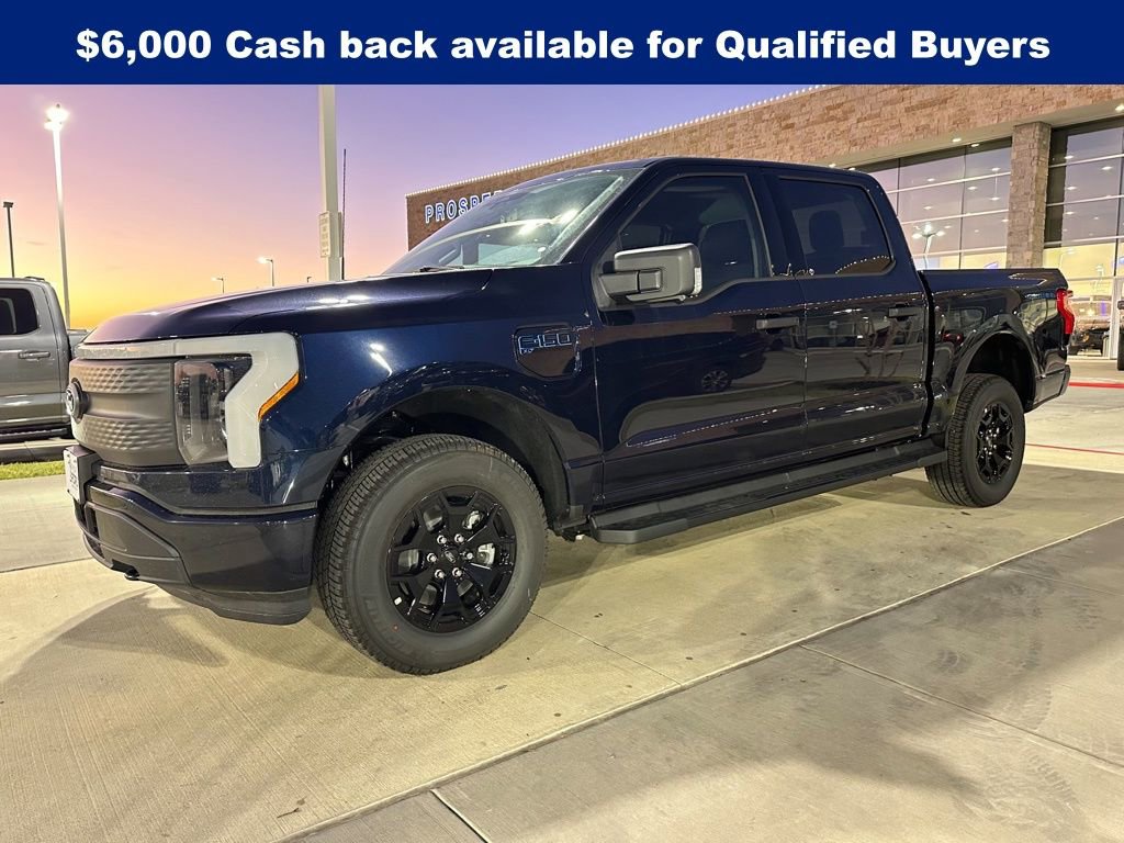 New 2025 Ford F150 Lightning XLT image 40