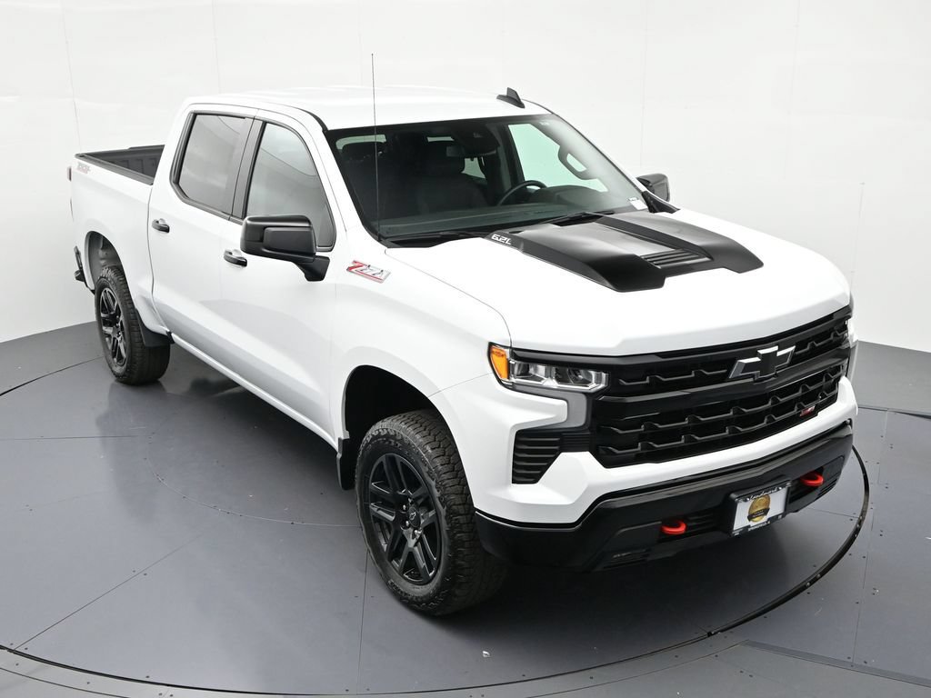 Used 2025 Chevrolet Silverado 1500 LT Trail Boss AWD/4WD image 16