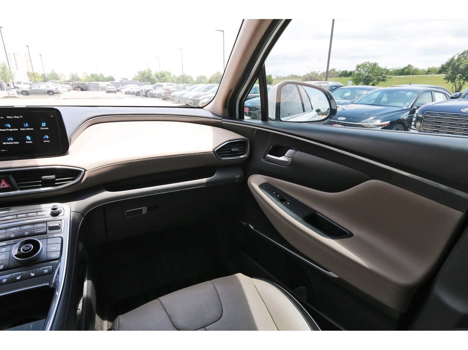 Certified 2021 Hyundai Santa Fe Limited FWD image 12