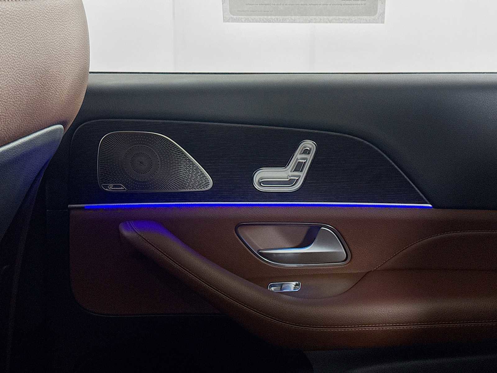 Used 2024 Mercedes-Benz GLS 450 4MATIC image 34