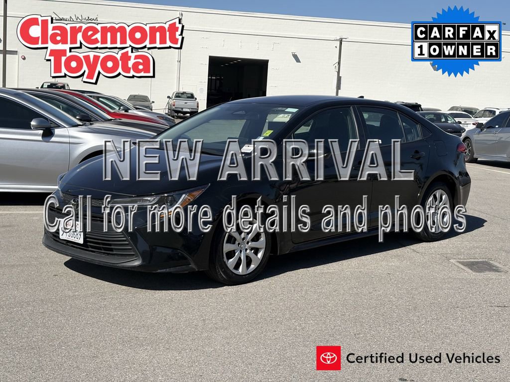 Certified 2025 Toyota Corolla LE image 1