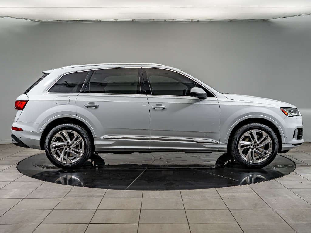 Certified 2023 Audi Q7 3.0T Premium w/ Convenience Package AWD/4WD image 4