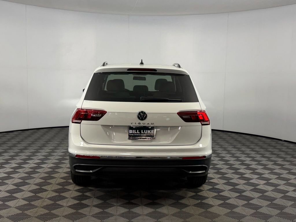 Used 2022 Volkswagen Tiguan S image 7