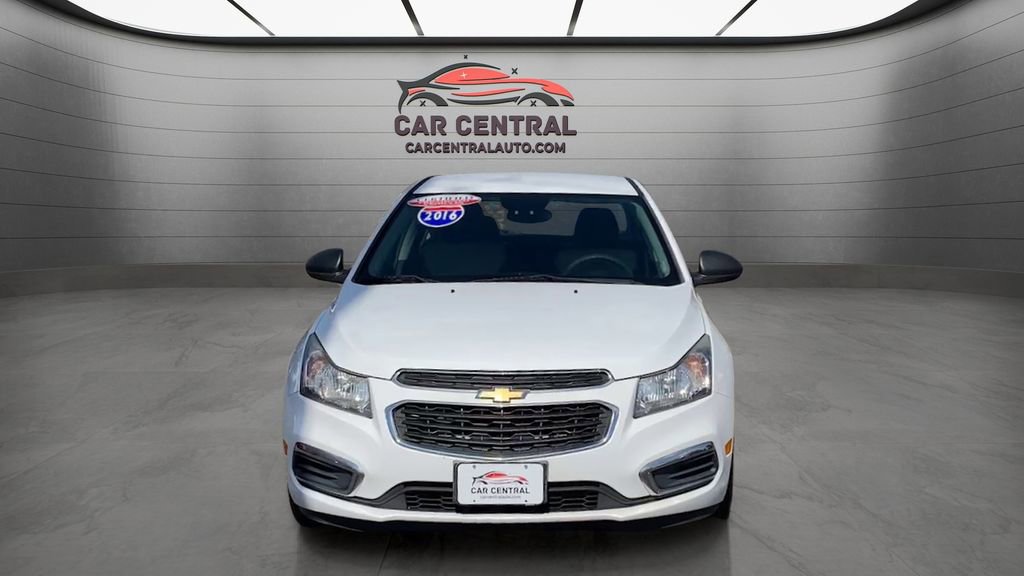 Used 2016 Chevrolet Cruze LS image 8