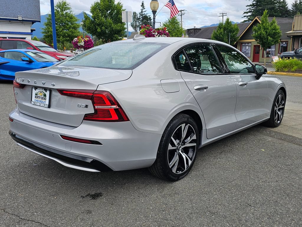 Used 2025 Volvo S60 B5 Core AWD/4WD image 5