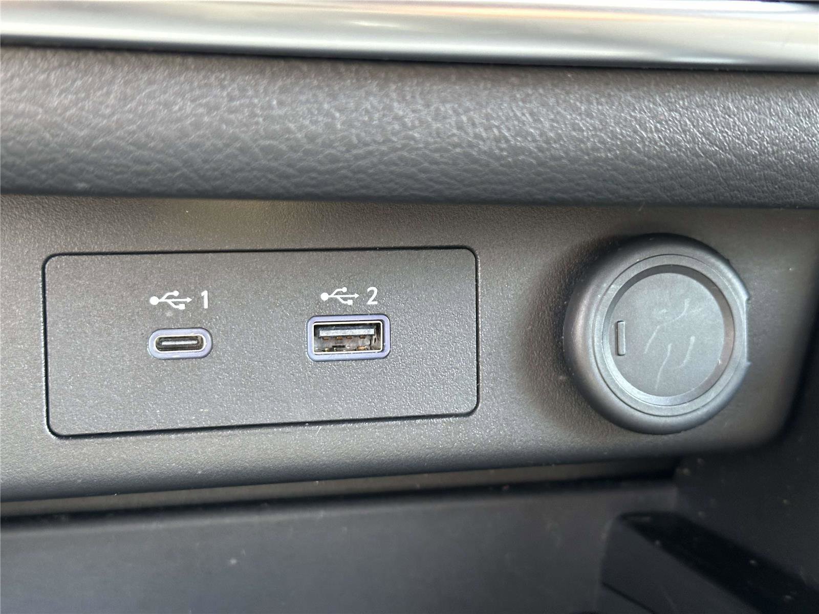 Certified 2022 Nissan Rogue SV image 23