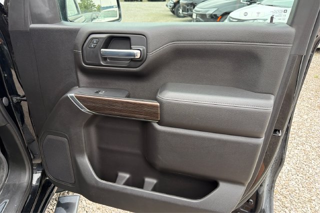 Used 2022 Chevrolet Silverado 1500 LT Trail Boss AWD/4WD image 19