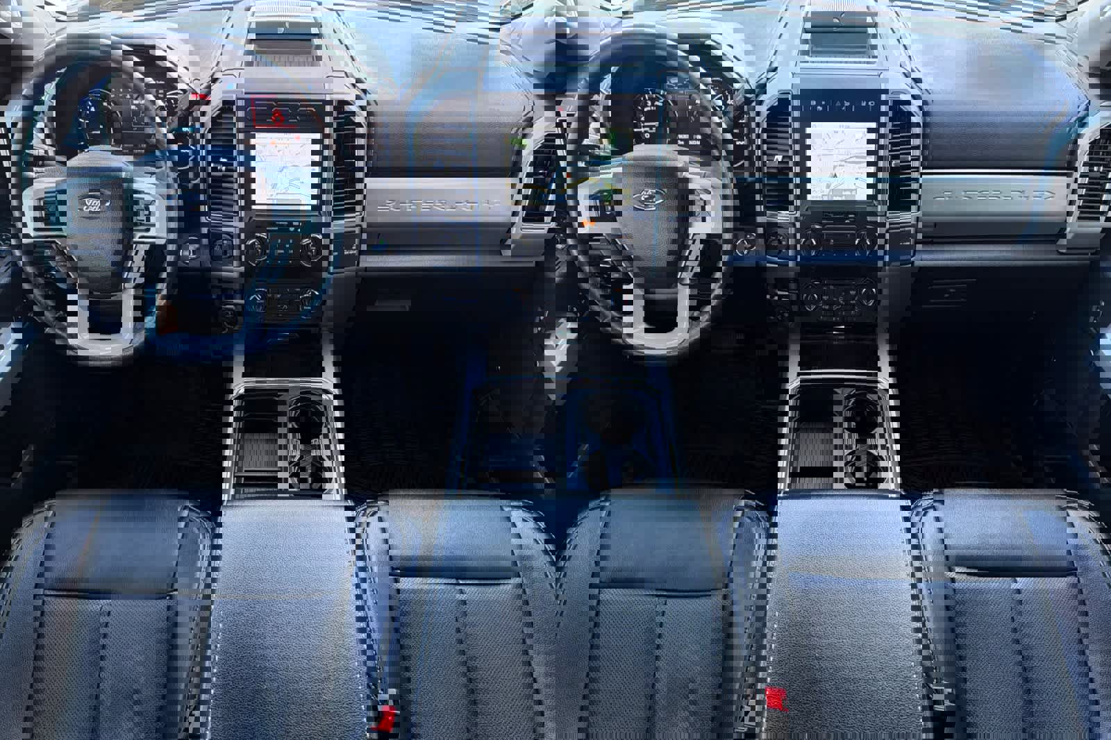 Certified 2021 Ford F350 Lariat w/ Lariat Ultimate Package image 3