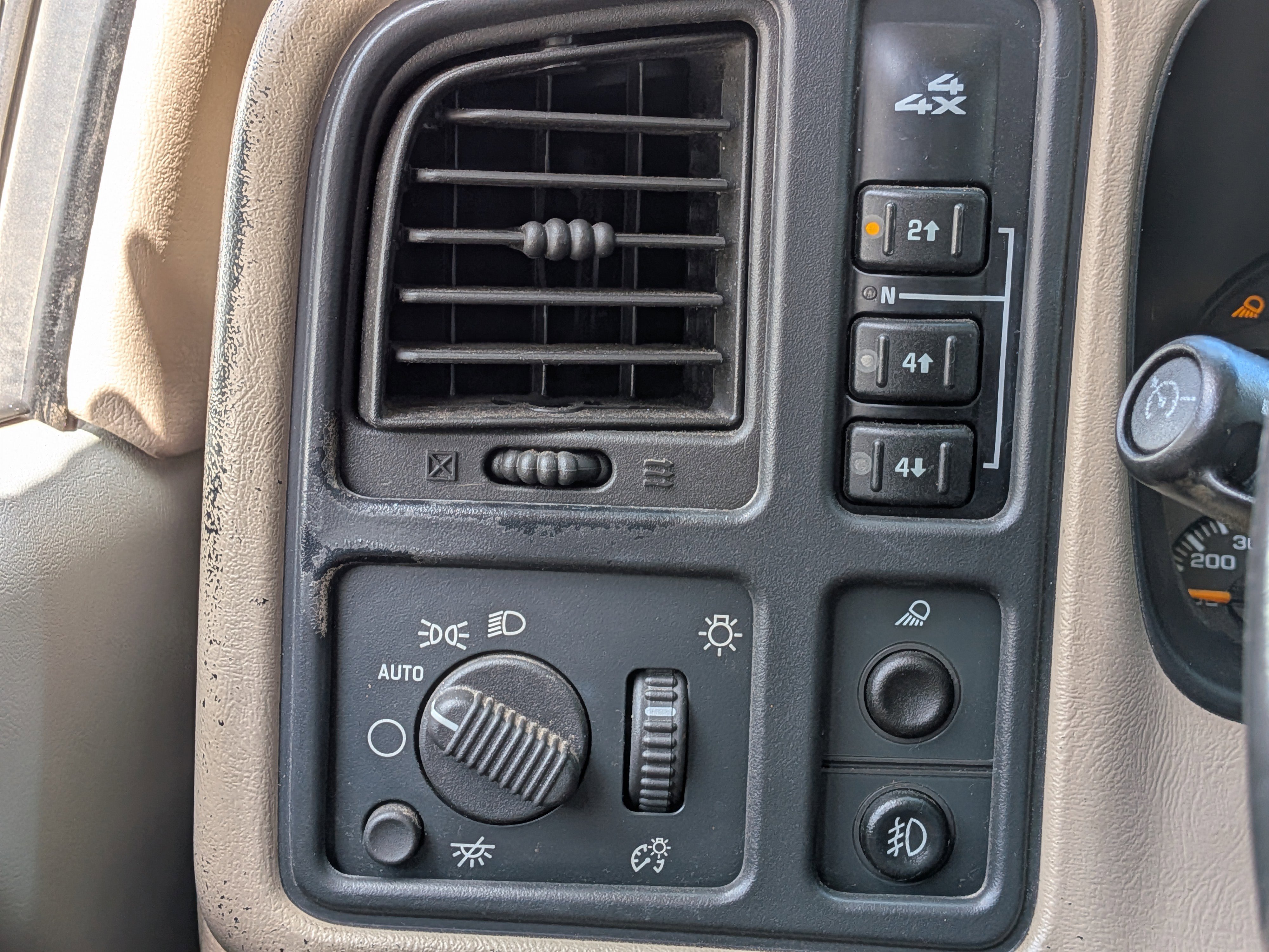 Used 2006 Chevrolet Silverado 3500 LT w/ Onstar Plus Package image 22