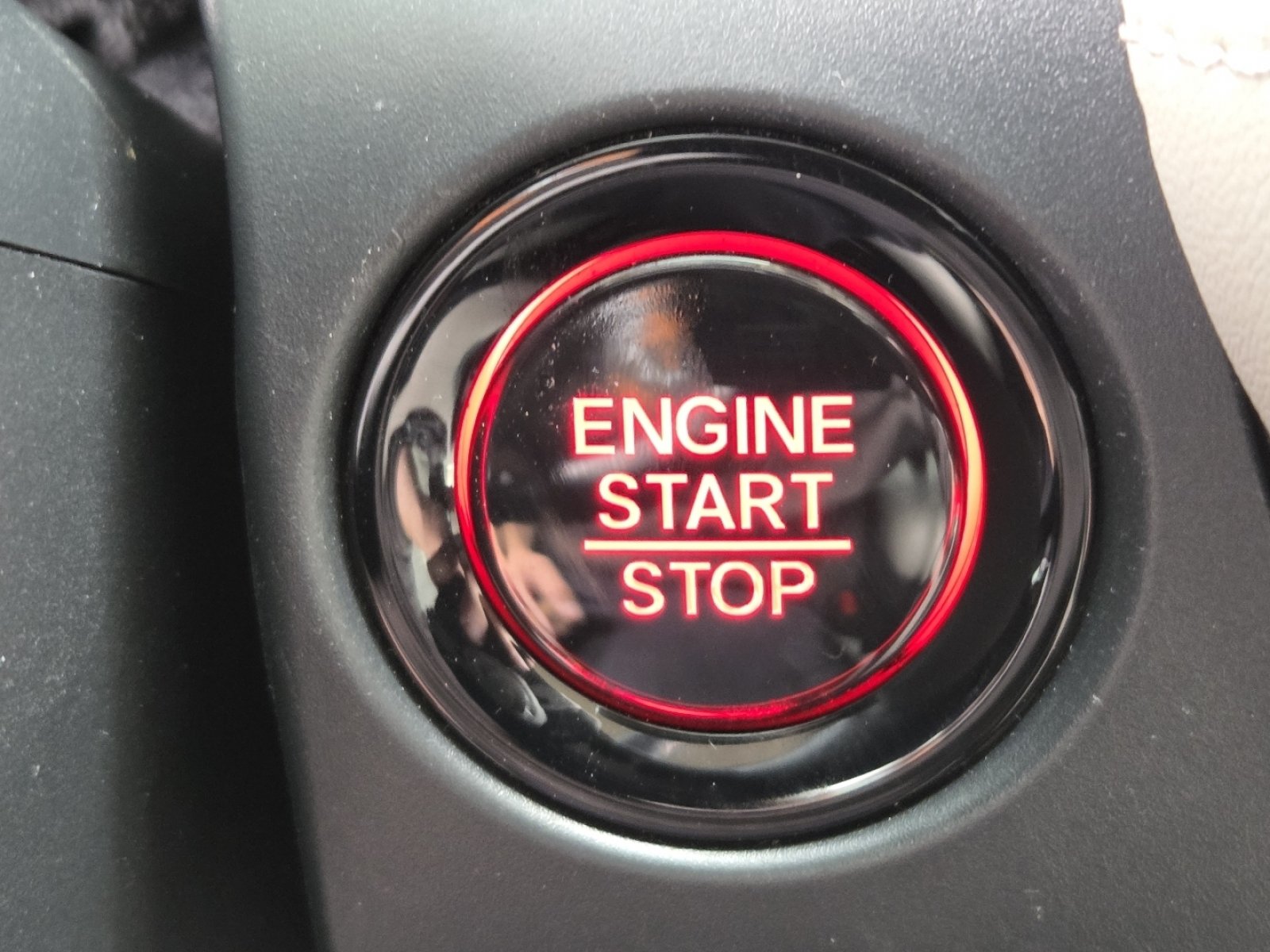 Used 2023 Honda HR-V LX image 33