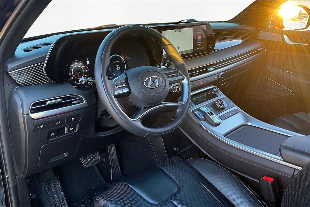Used 2024 Hyundai Palisade Calligraphy image 14