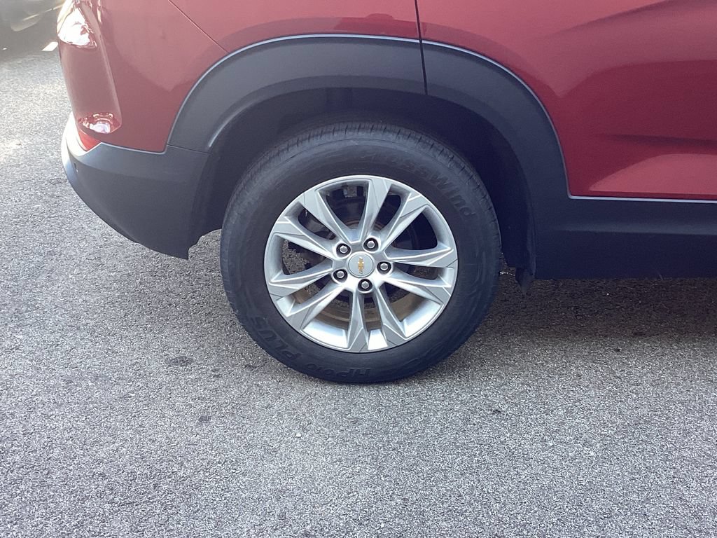 Used 2021 Chevrolet TrailBlazer LS AWD/4WD image 19