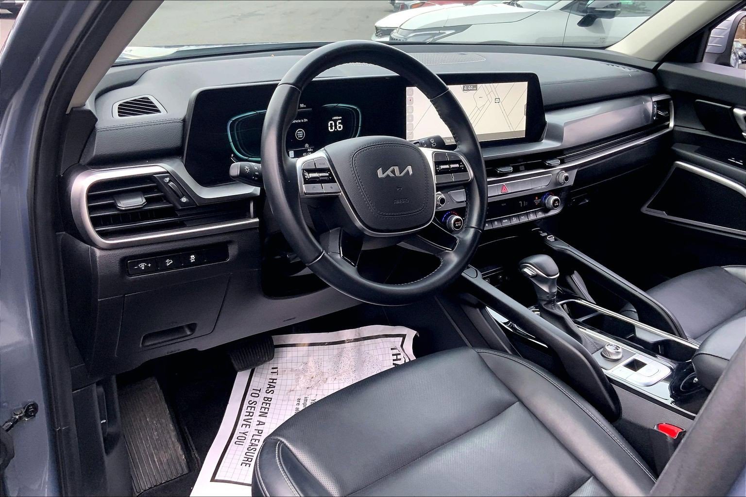 Used 2024 Kia Telluride S w/ S Sunroof Package FWD image 15