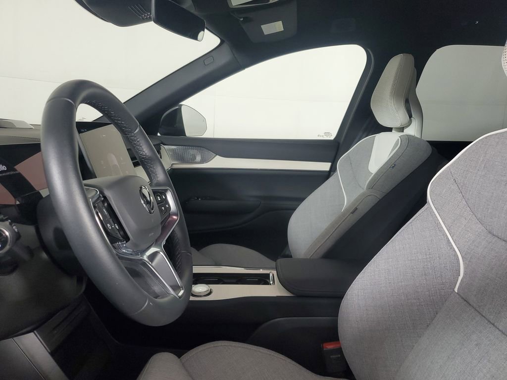 Certified 2025 Volvo EX90 Ultra AWD/4WD image 21