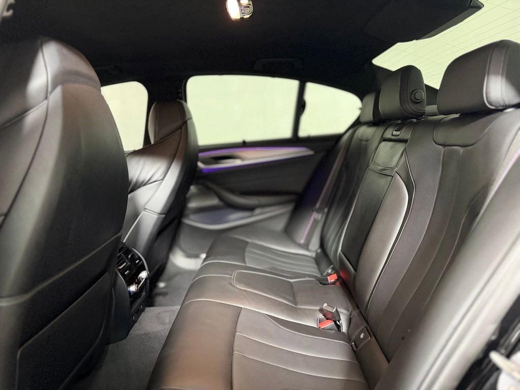 Used 2019 BMW M5 w/ Executive Package image 26