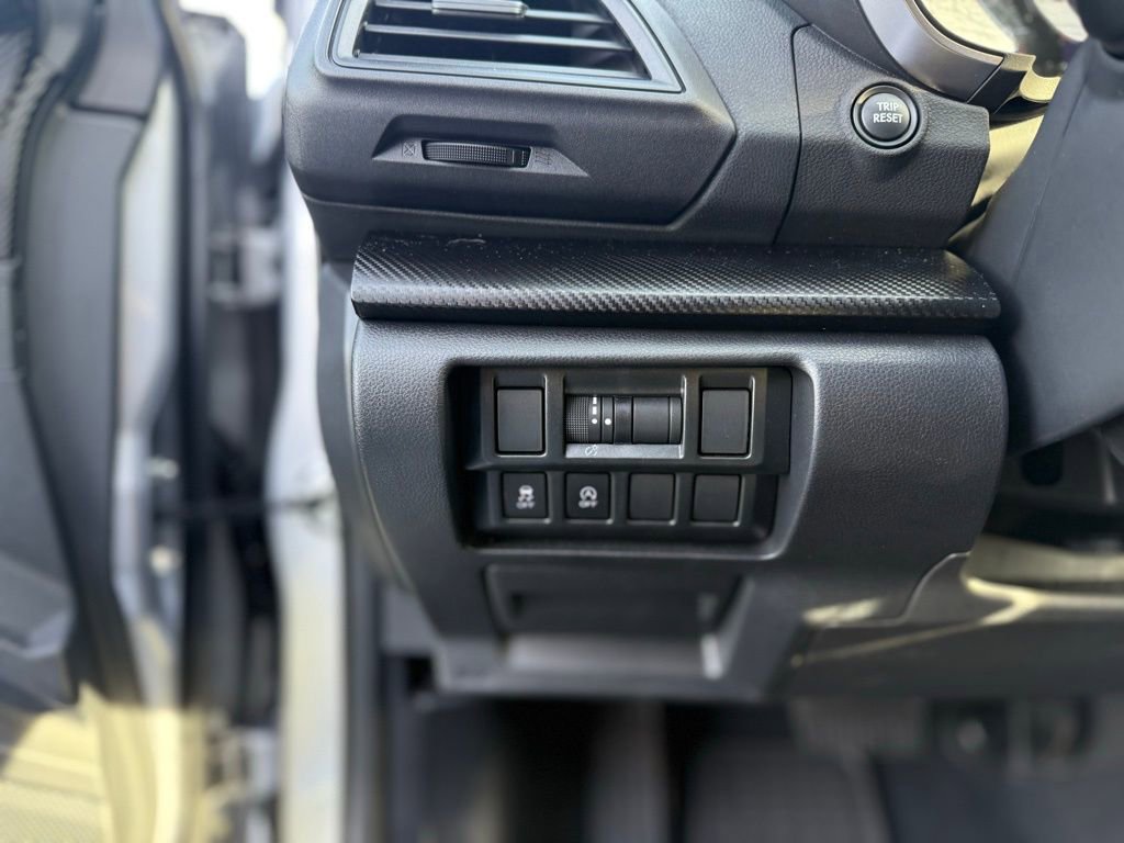 Used 2023 Subaru Crosstrek 2.0i Premium image 14