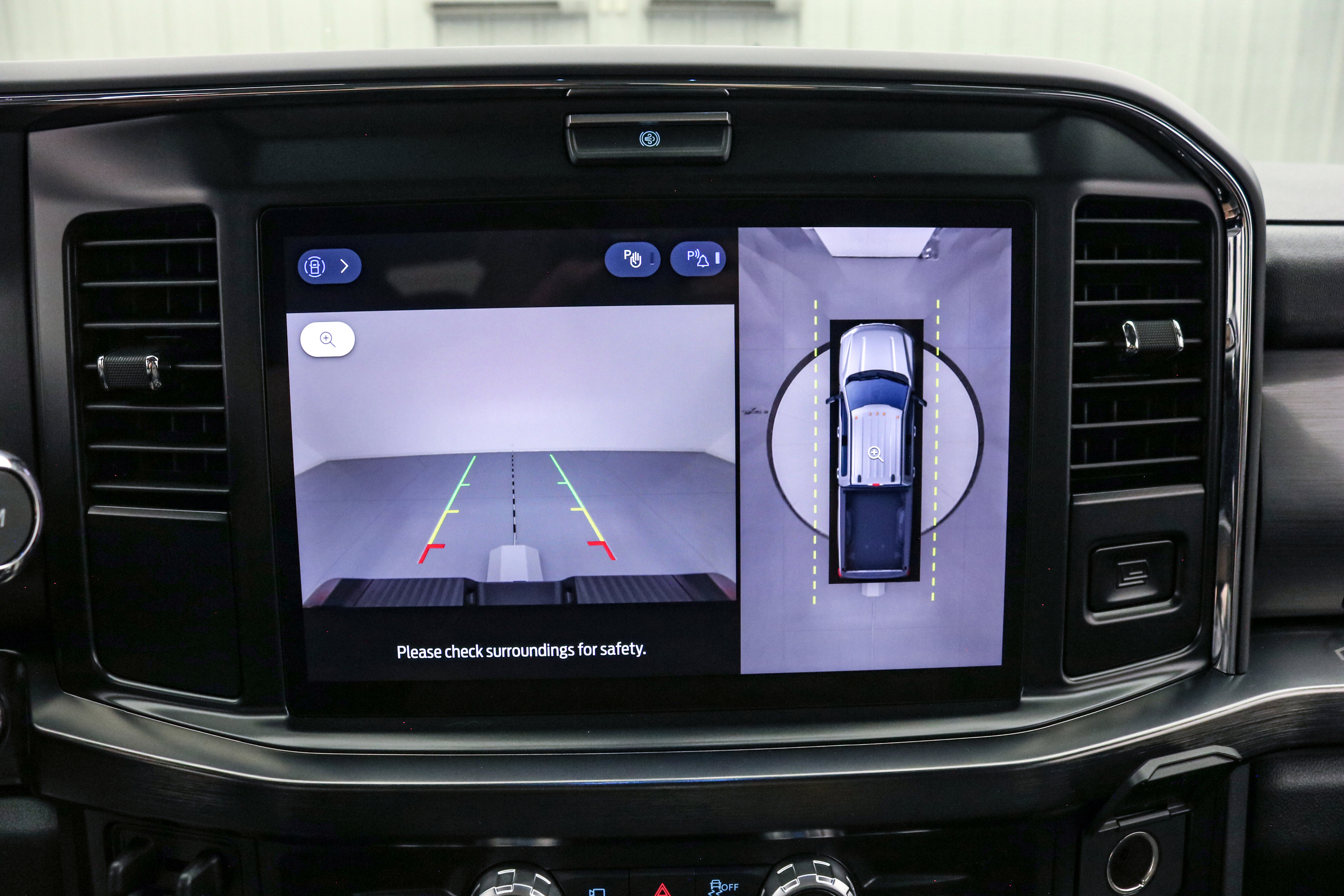 New 2026 Ford F350 Lariat image 19