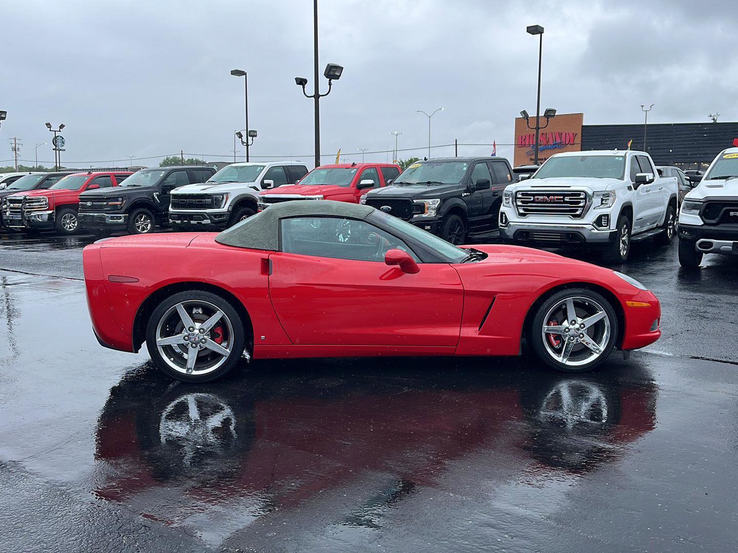 Used 2007 Chevrolet Corvette Convertible w/ Preferred Equipment Group RWD image 8
