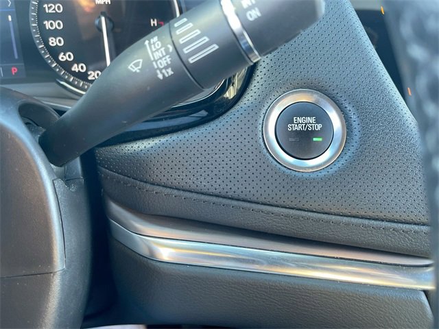 Used 2023 Cadillac XT5 Luxury image 16