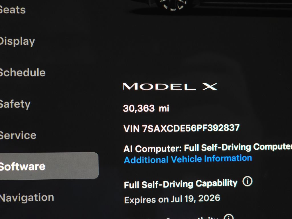 Used 2023 Tesla Model X AWD/4WD image 27
