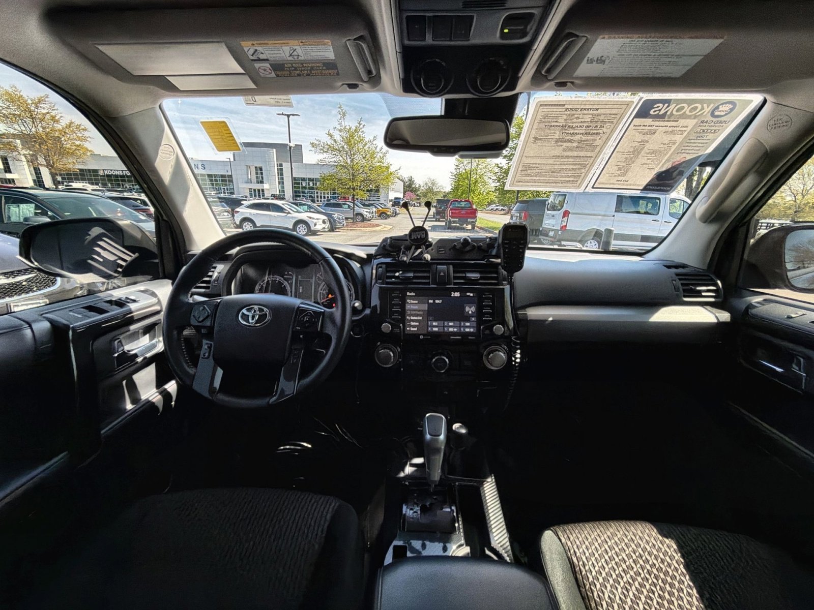 Used 2021 Toyota 4Runner TRD Off-Road AWD/4WD image 36