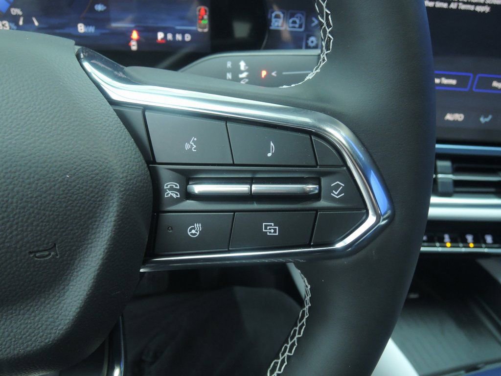 New 2026 Chevrolet Equinox EV LT AWD/4WD image 16