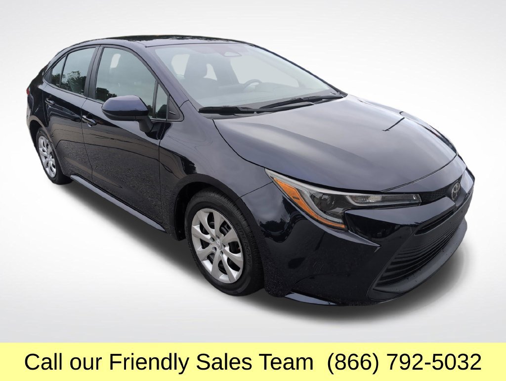 Certified 2025 Toyota Corolla LE FWD image 8