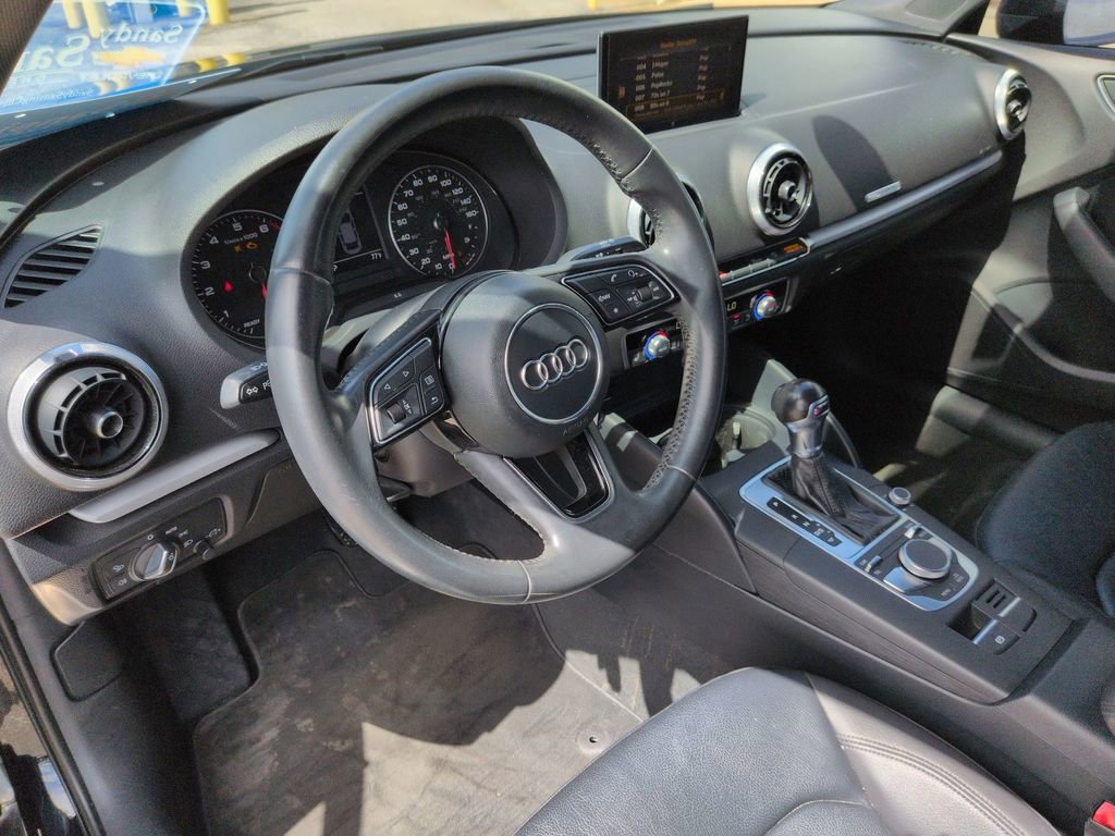 Used 2018 Audi A3 2.0T Premium image 30
