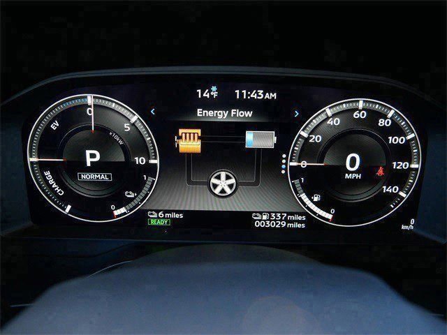Used 2025 Mitsubishi Outlander SE image 18