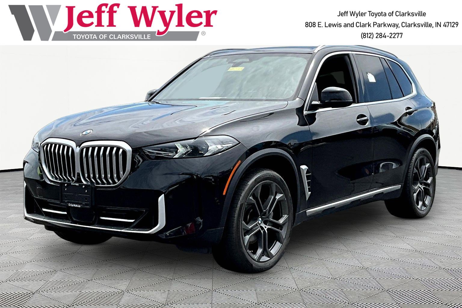 Used 2024 BMW X5 xDrive40i AWD/4WD image 1