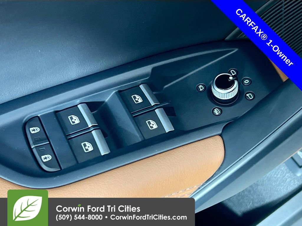 Used 2025 Audi Q5 Prestige image 12