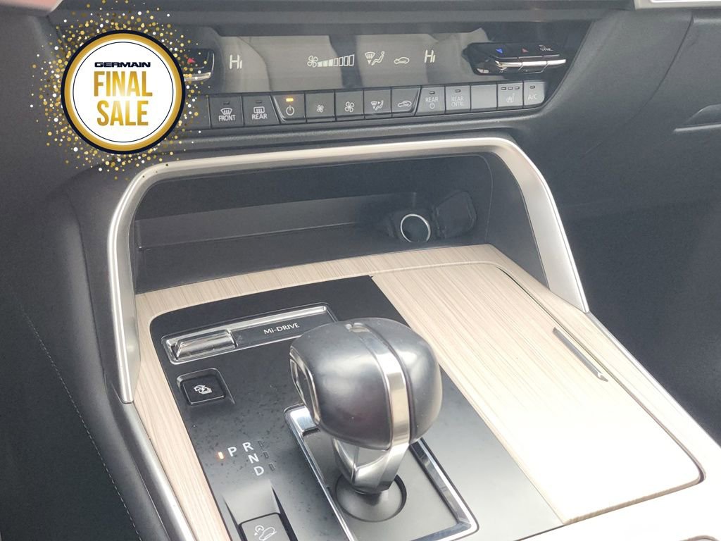 Certified 2024 MAZDA CX-90 Plug-In Hybrid w/ Preferred image 23