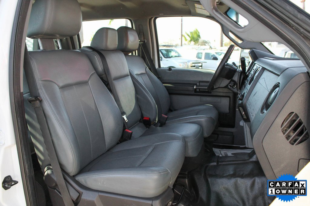 Used 2016 Ford F450 XL w/ Power Equipment Group image 32