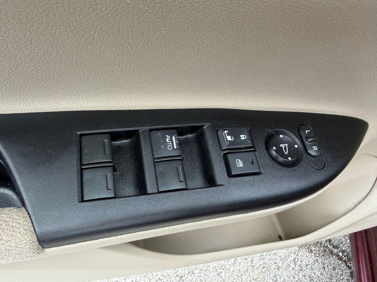 Used 2013 Honda Accord LX image 15