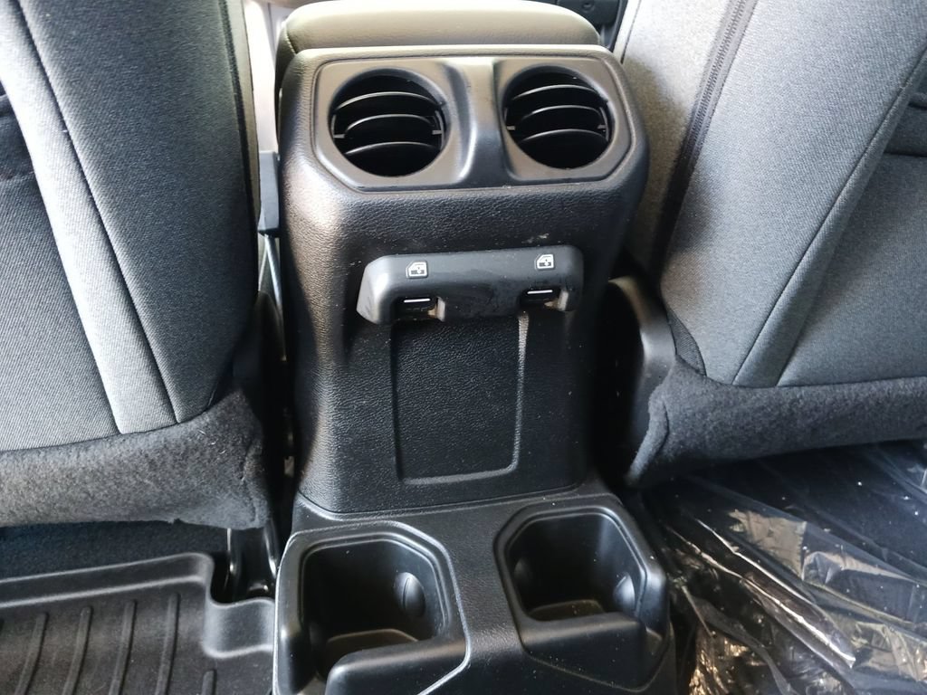 Used 2025 Jeep Gladiator Sport AWD/4WD image 23