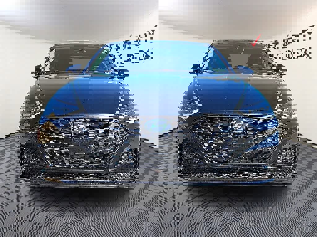 Used 2023 Hyundai Sonata SEL image 2