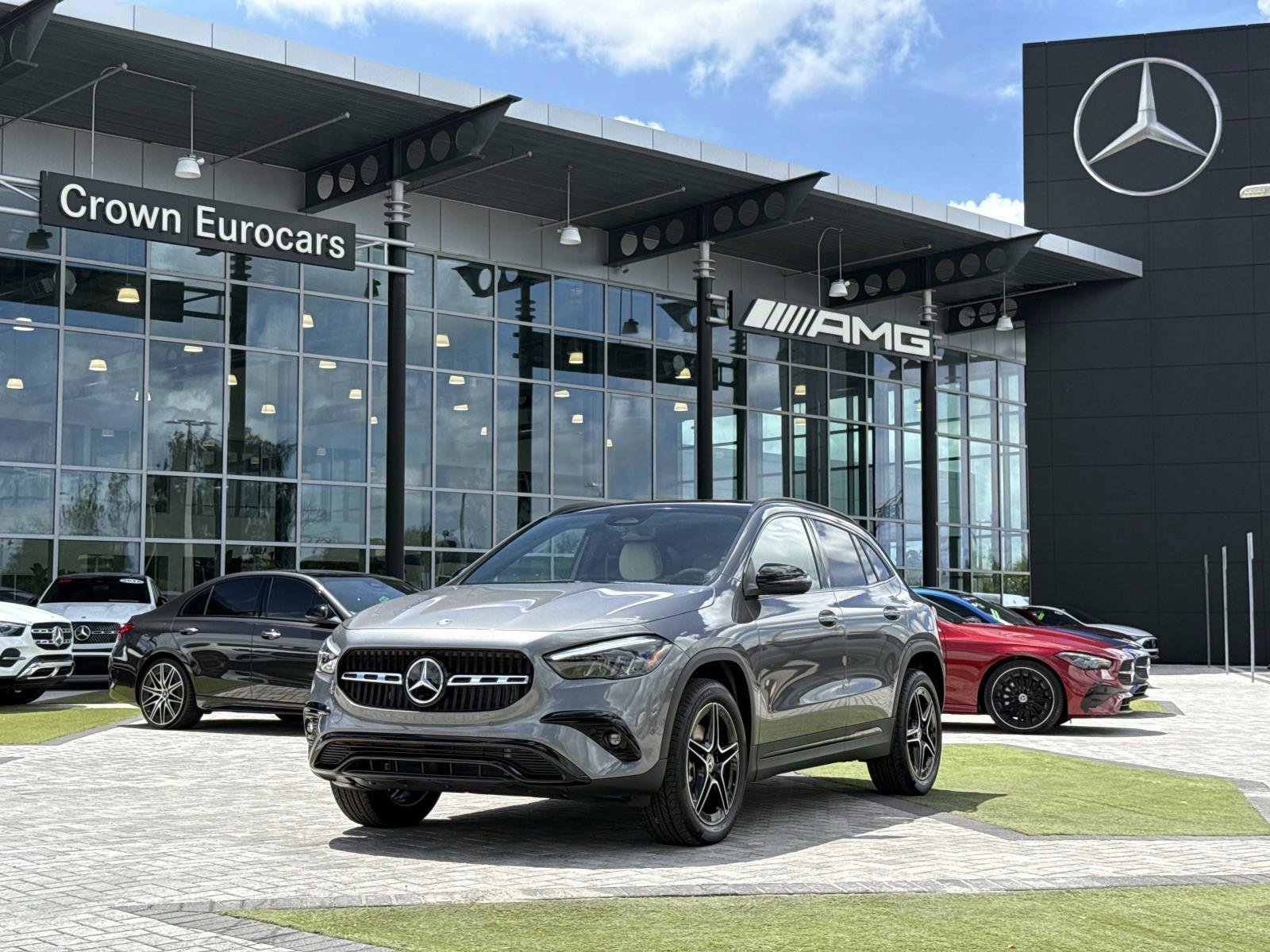 New 2026 Mercedes-Benz GLA 250 4MATIC image 1