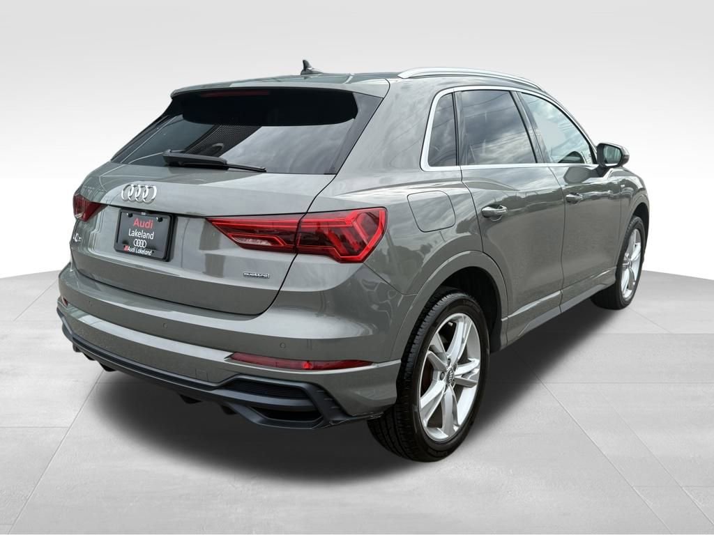 Used 2020 Audi Q3 2.0T Premium w/ Convenience Package image 4
