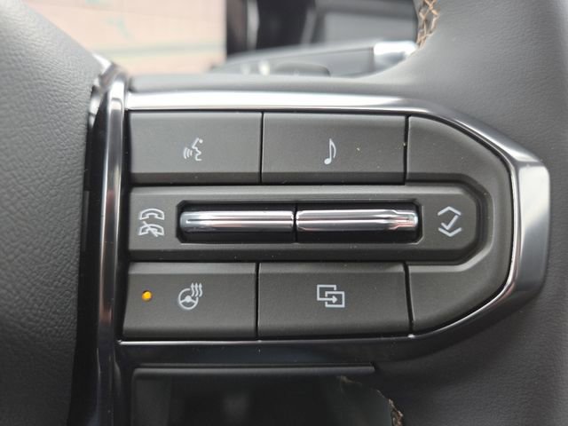 New 2026 GMC Terrain AT4 w/ Convenience Package III image 36