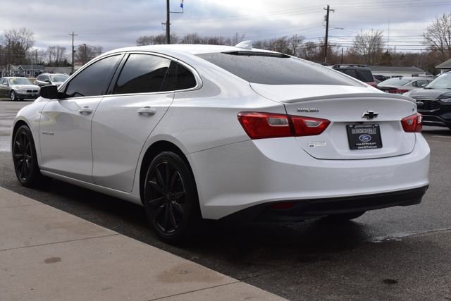 Used 2018 Chevrolet Malibu LT image 16