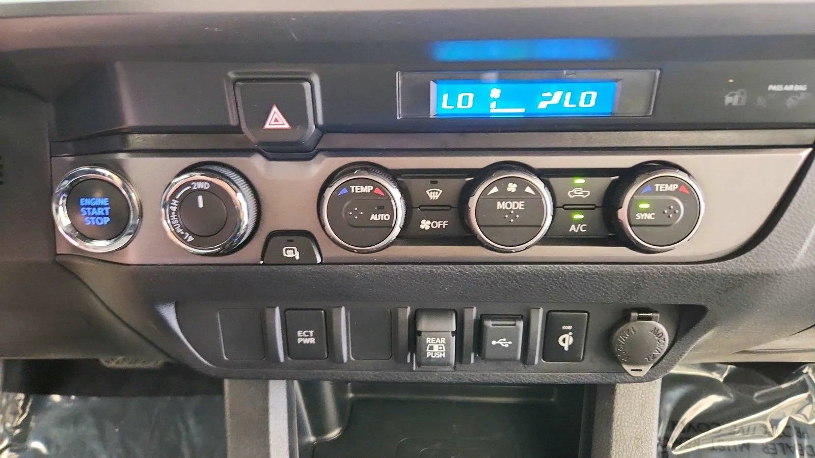 Used 2023 Toyota Tacoma TRD Off-Road AWD/4WD image 25