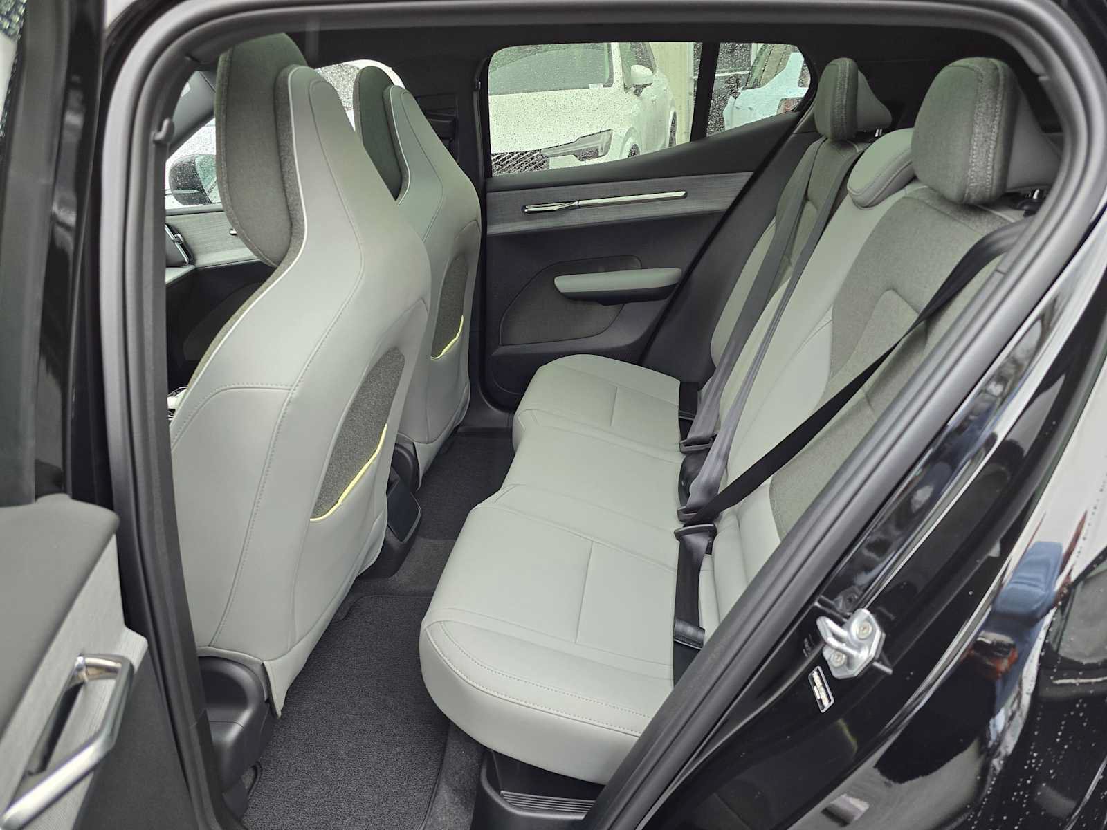 New 2026 Volvo EX30 Cross Country Ultra w/ Protection Package Premier AWD/4WD image 16