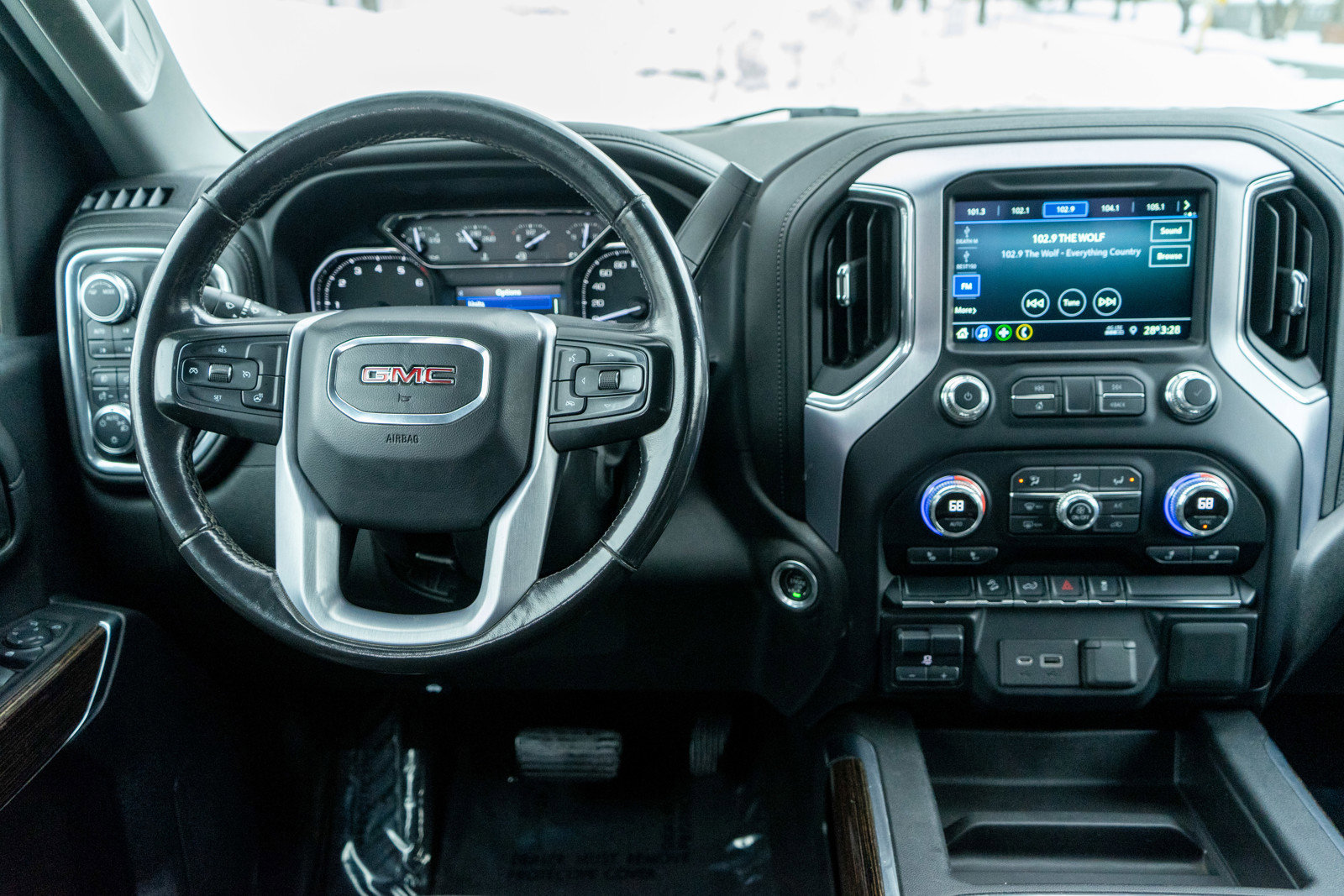 Used 2021 GMC Sierra 2500 SLE w/ SLE Value Package; image 12